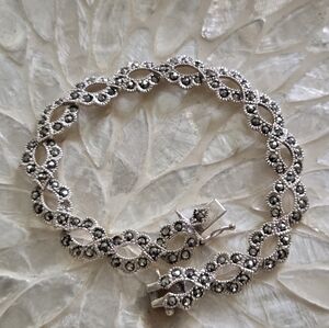 Vintage Sterling Silver & Marcasite Bracelet.